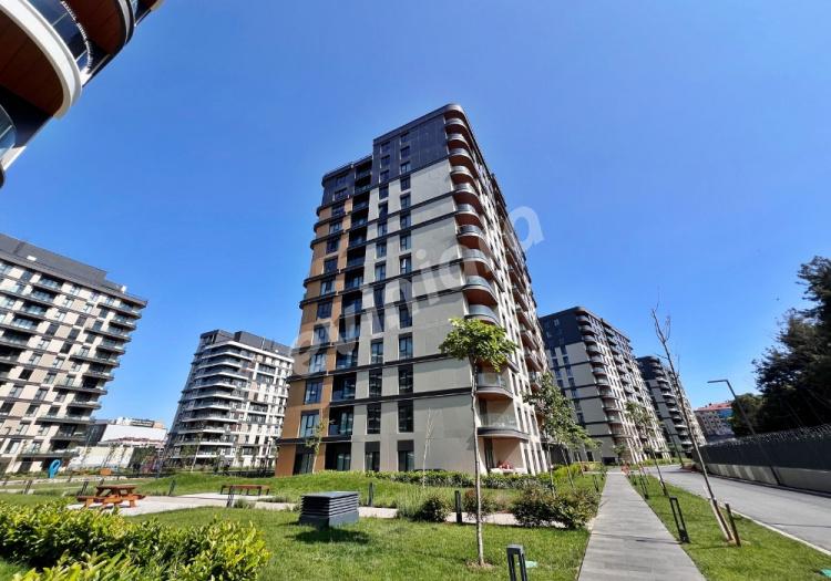 BAHÇELİEVLER RAMS GARDEN DA SATILIK, DOĞA MANZARALI LÜKS DAİRELER